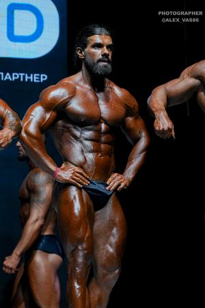 CLASSIC PHYSIQUE +178